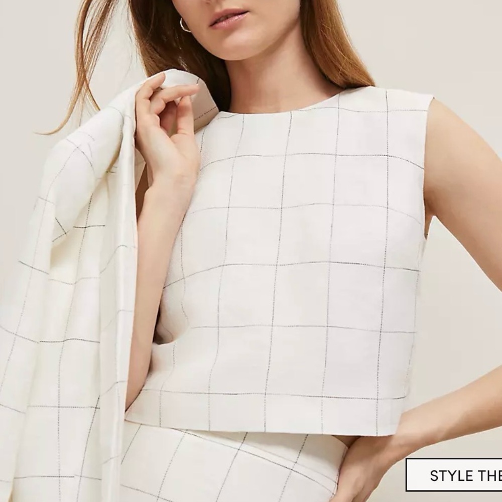 Ann Taylor Petite Button Back Cropped Top in Windowpane Linen Blend size 4P